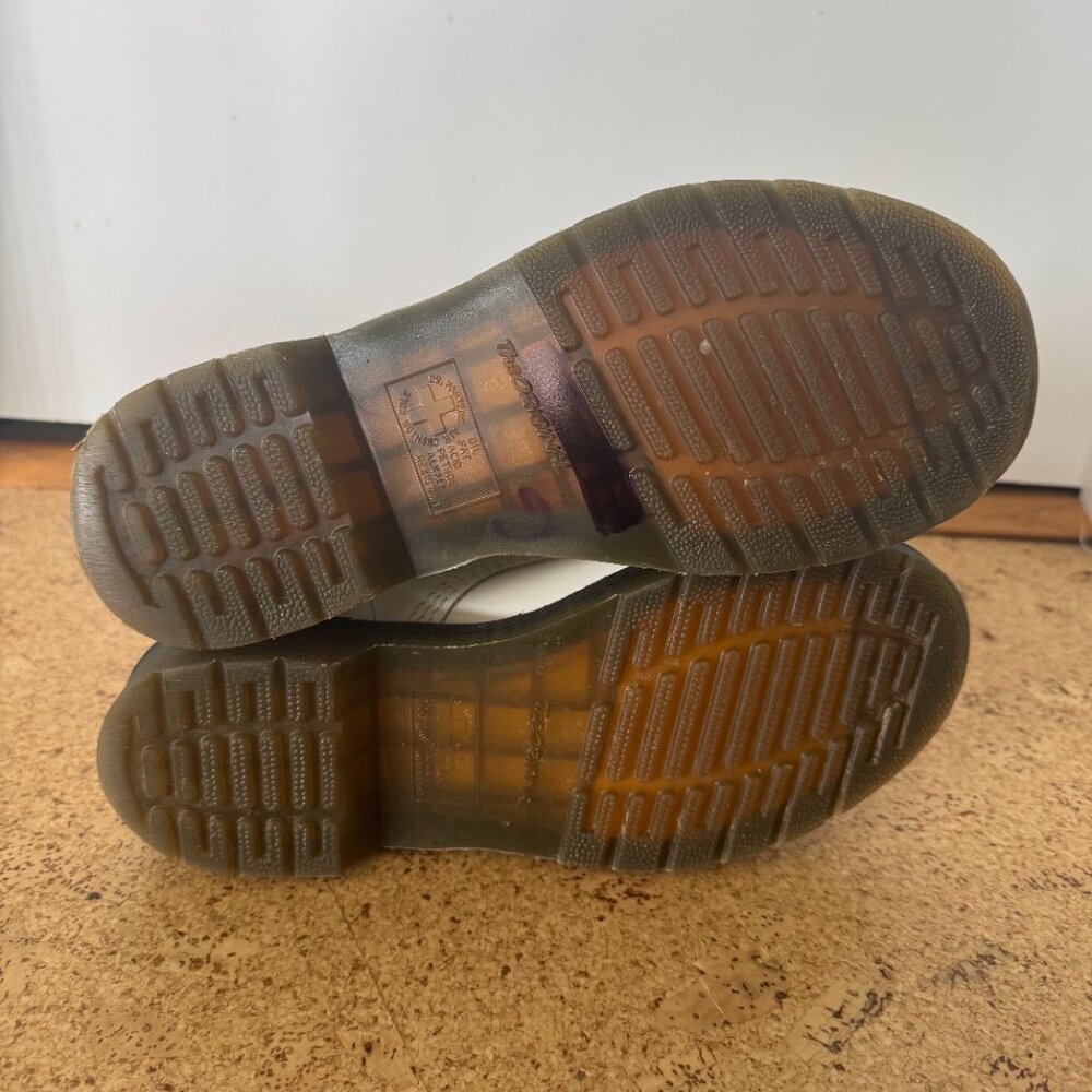 DR MARTENS White Leather 8-Eye Platform Combat Boots Shoes Size 8 - Picture 10 of 13